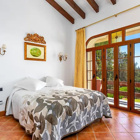 Luxury In Guadalmina 别墅
