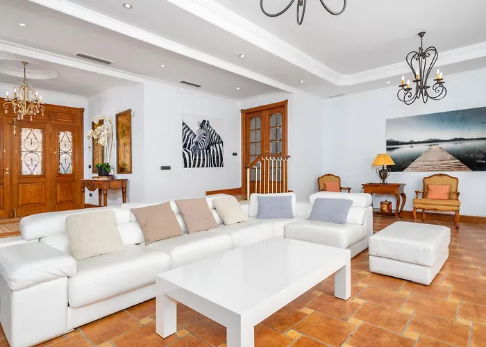 Willa Luxury In Guadalmina *